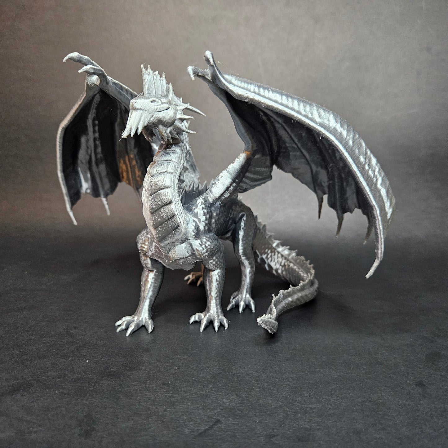 Dragon, Metallic - Silver (Various Ages and Poses) - MZ4250